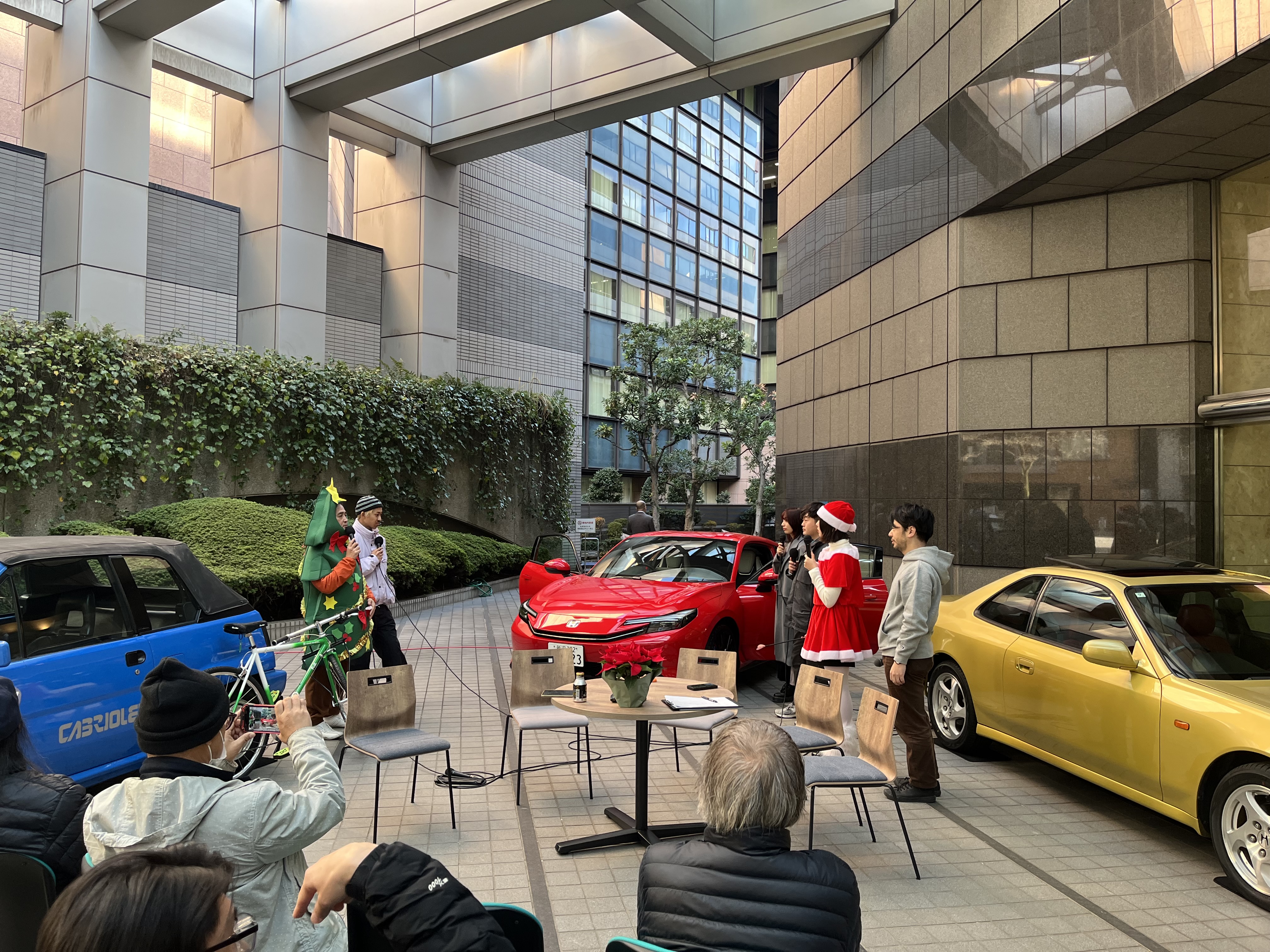 「CARS AND COFFEE」第2回を開催　ホンダの名車と新型プレリュード展示