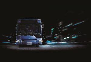 三菱ふそう、大型路線バス「エアロスター」2017年モデルを発売