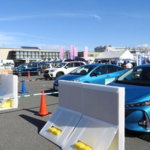 奈良モーターフェア、２０社が１２５台の新車を展示　ＡＳＶ試乗コーナーが人気