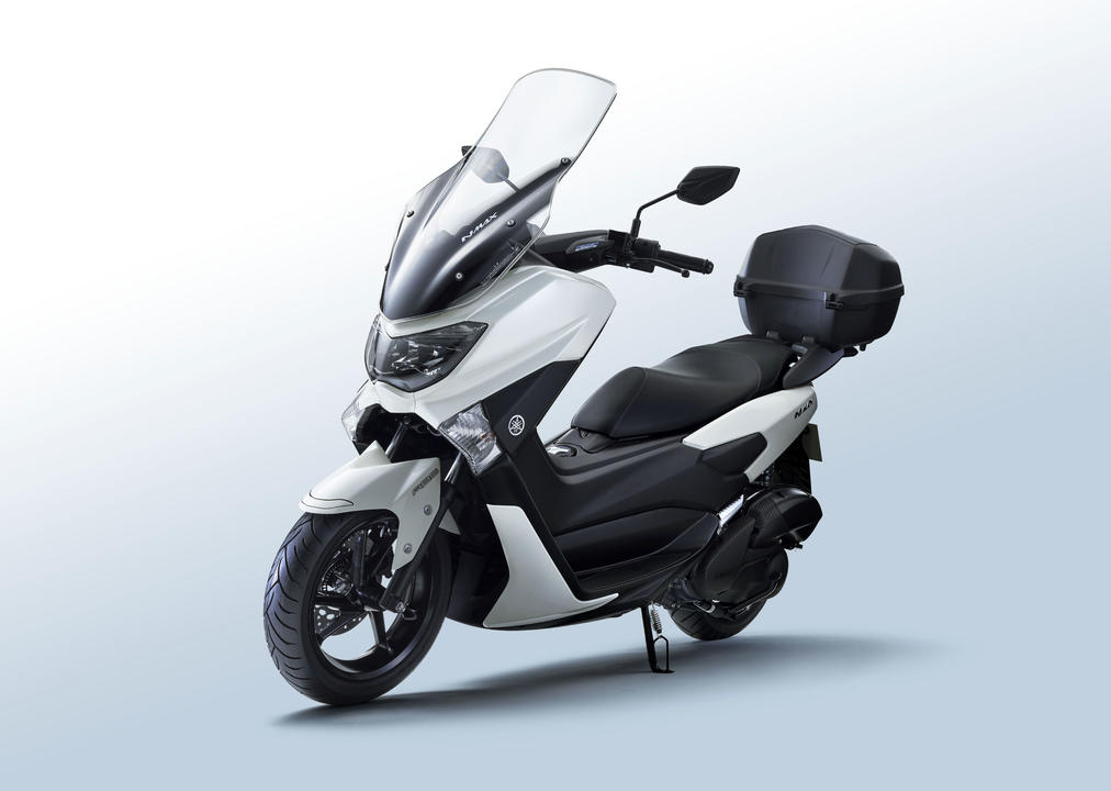 YAMAHA  通勤・通学に便利な快適装備をプラスした アクセサリーパッケージ「NMAX ABS快適セレクション」を新発売