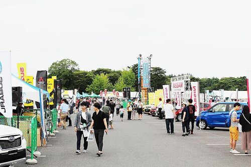 日立くるまフェア世界大展車会、内外２３ブランドが大集合　２日間で１万１４００人が来場