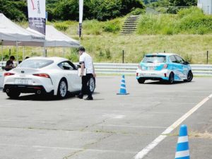 トヨタモビリティ東京、富士貸し切りドライブミーティング