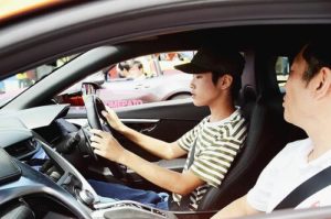 日本マイスター検定協会、若者の交通安全意識向上　「Ｕ―１８運転予備校」開催