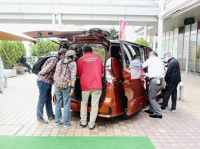 日産、車中泊テーマに展示会　３密回避し余暇の過ごし方提案