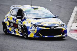 トヨタ　水素エンジン車で24時間耐久レース完走