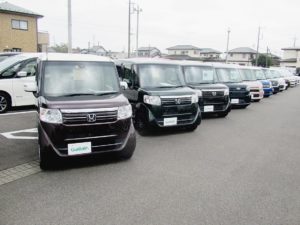 中古車小売り、新車供給遅れ発生量減少　オークション相場は高騰