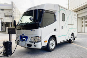 日野とアスクル　配送用小型電気トラックで実証実験