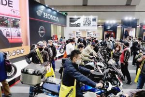 東京モーターサイクルショー　バイクブームの中、新たな提案続々