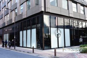 メルセデス・ベンツ日本　高価格帯モデル特化の旗艦店、東京・銀座にオープン