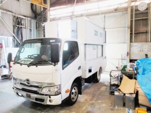 カヤバ、キャンピングカー開発に参入　特装車と足回りの知見活用