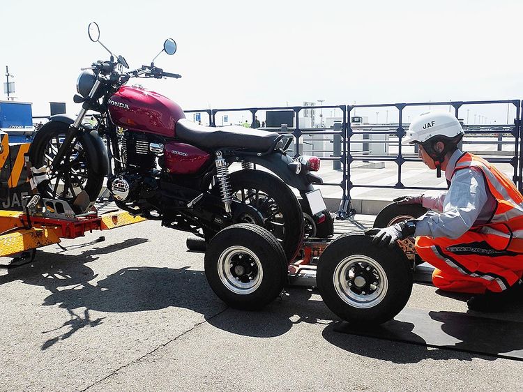 「第２回名古屋モーターサイクルショー」　若者や子ども連れで賑わう