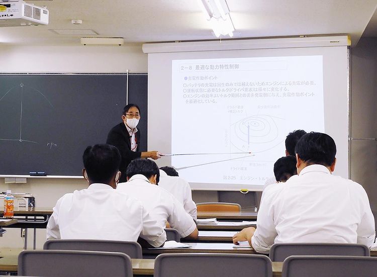 全国自動車大学校・整備専門学校協会　教員対象に「新技術・車両診断研修会」