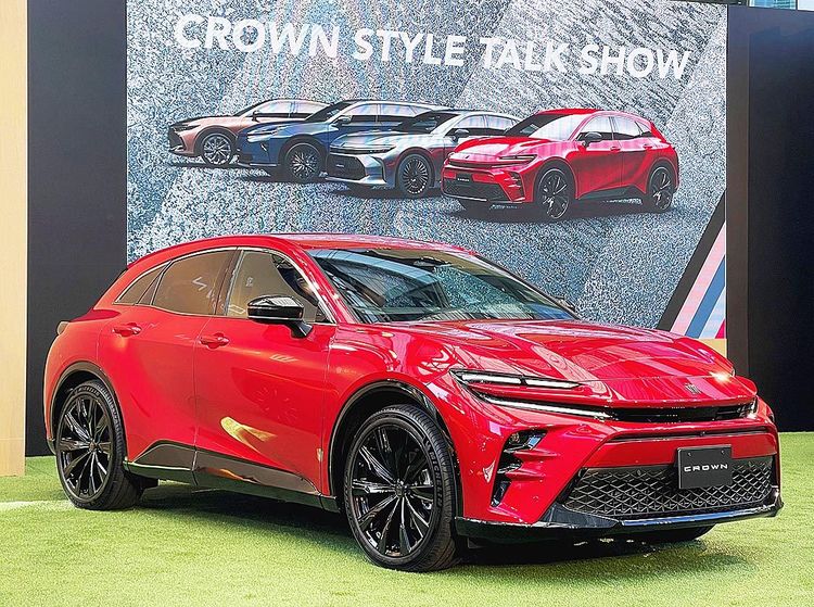 トヨタ　新型SUV「クラウンスポーツ」発表、シリーズ第２弾