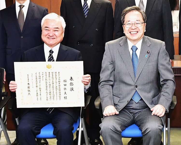 「自賠責制度を考える会」福田座長　国交省「交通文化賞」受賞