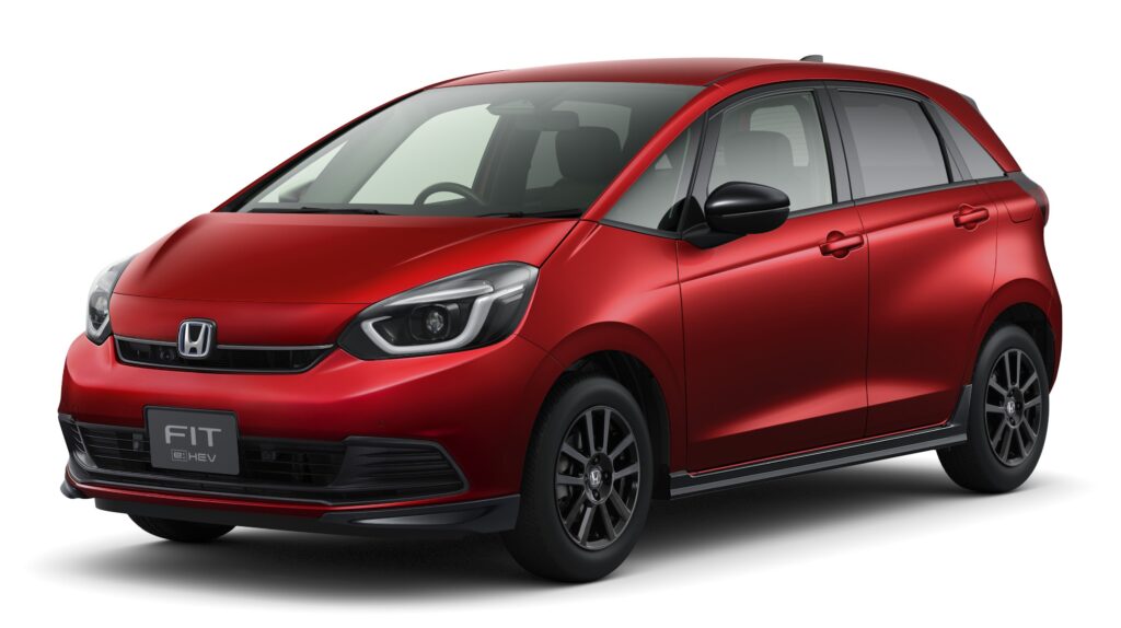 ホンダ　小型車「フィット」一部改良、９月発売