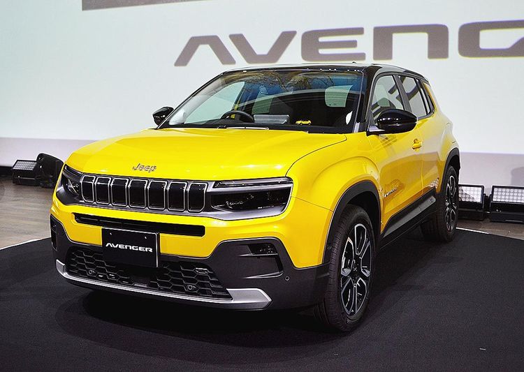 ステランティスジャパン　ジープ初EV「アベンジャー」発売
