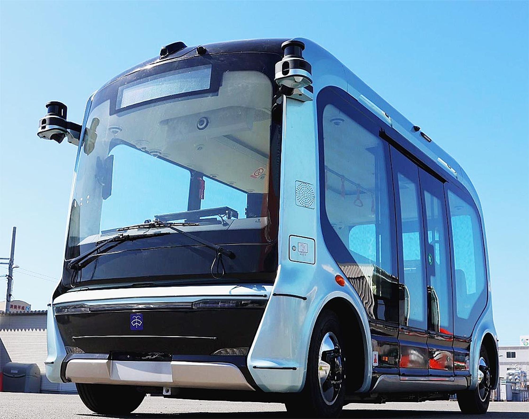 伊予鉄グループ、運転席無人の路線バス　国内初、来月から運行