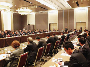 〈岐路に立つ自動車税制〉立憲民主党、自動車議連発足へ　関係者招き勉強会