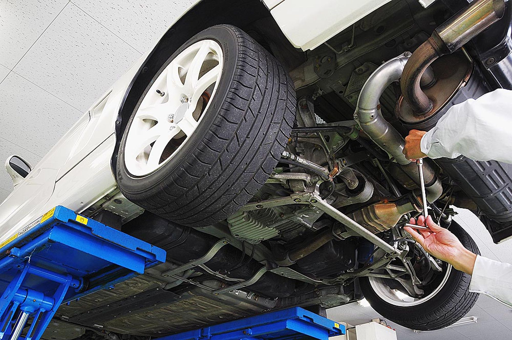 政府、自動車整備業の外国人材受け入れを拡大　育成環境を充実して人手不足に対処