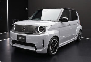 ホンダ、2026年発売の小型EV「スーパーワン」　年販1万台に設定　EVホットハッチで市場開拓