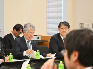 自民党水素議連が総会　トヨタ佐藤恒治社長が「水素大動脈構想」を提案
