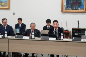 経産省、「半導体・デジタル産業戦略」改訂へ　急速に進むフィジカルAI市場を視野に