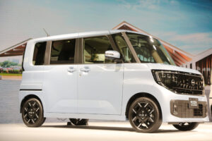 新車登録・届け出、先送り希望のユーザー増加　環境性能割廃止による負担軽減が狙い　費用負担求める販社も