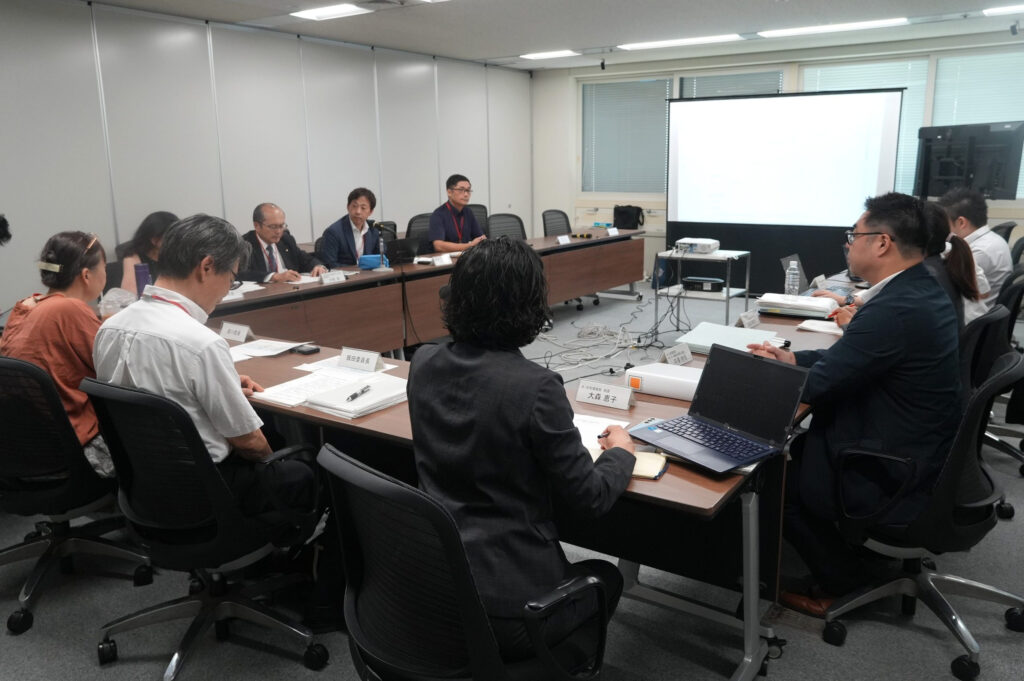 環境省、自動車排出ガス総合対策小委員会を開催　「NOx・PM法」の解除含めて検討