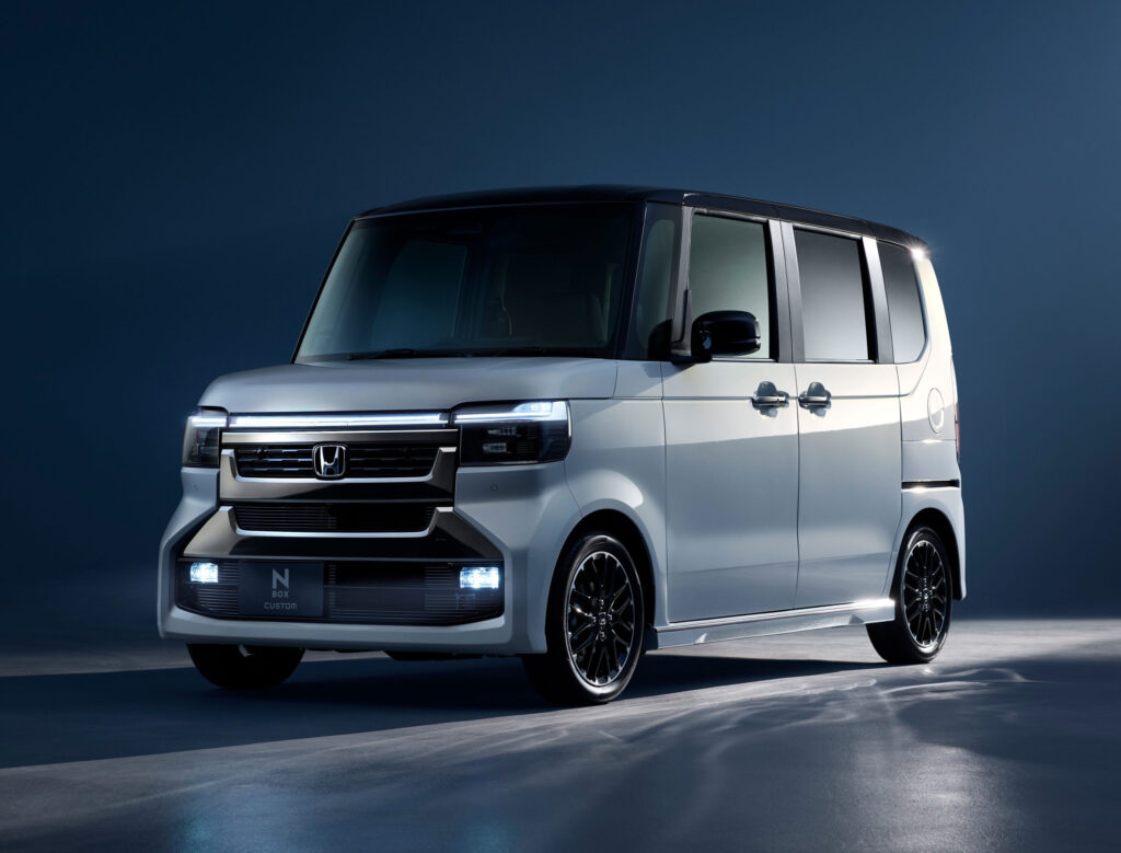 2026年7月の国内新車販売、4カ月連続でプラス　商品改良効果で軽も4カ月ぶり増加