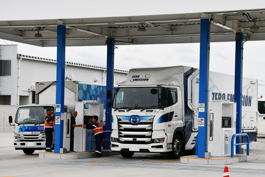 自工会、2030年にFC大型トラック500台導入　「水素大動脈構想」実現に向け中間目標