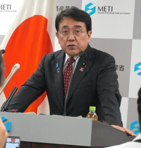 赤澤経産相、中国による日本産ジクロロシランへの不当廉売暫定措置について「適切に対応」