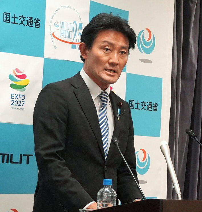 国交省官僚出身の井林辰憲国交相が就任会見　「自動運転導入や物流革新を推進」